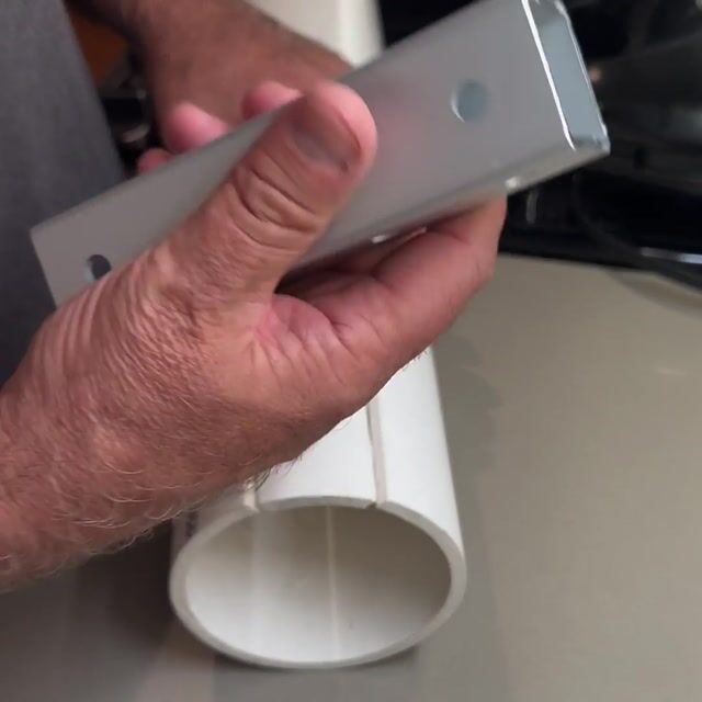 Square video thumbnail